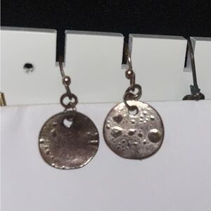Small "disc" earrings